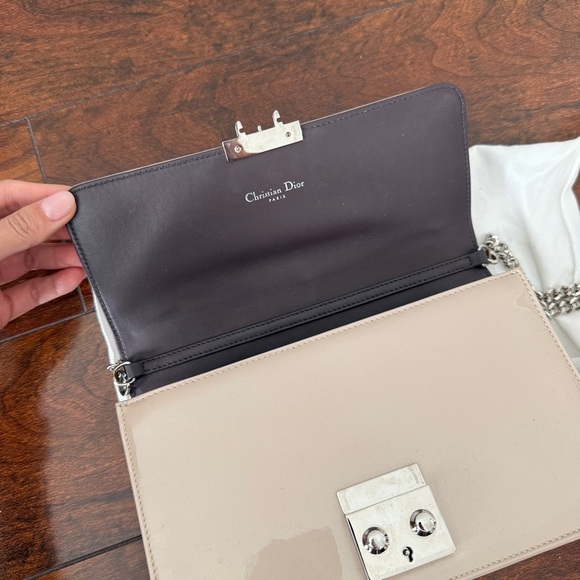 Dior bag - Picture 9 of 16